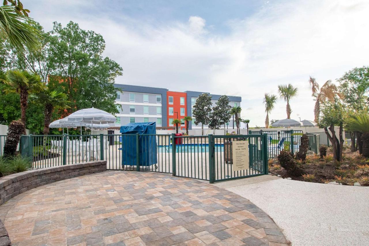Econo Lodge Inn & Suites Foley-North Gulf Shores ภายนอก รูปภาพ