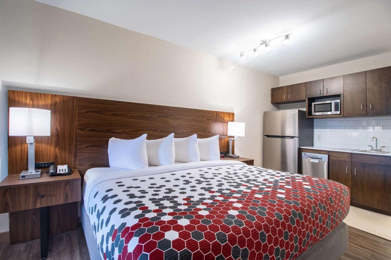 Econo Lodge Inn & Suites Foley-North Gulf Shores ภายนอก รูปภาพ