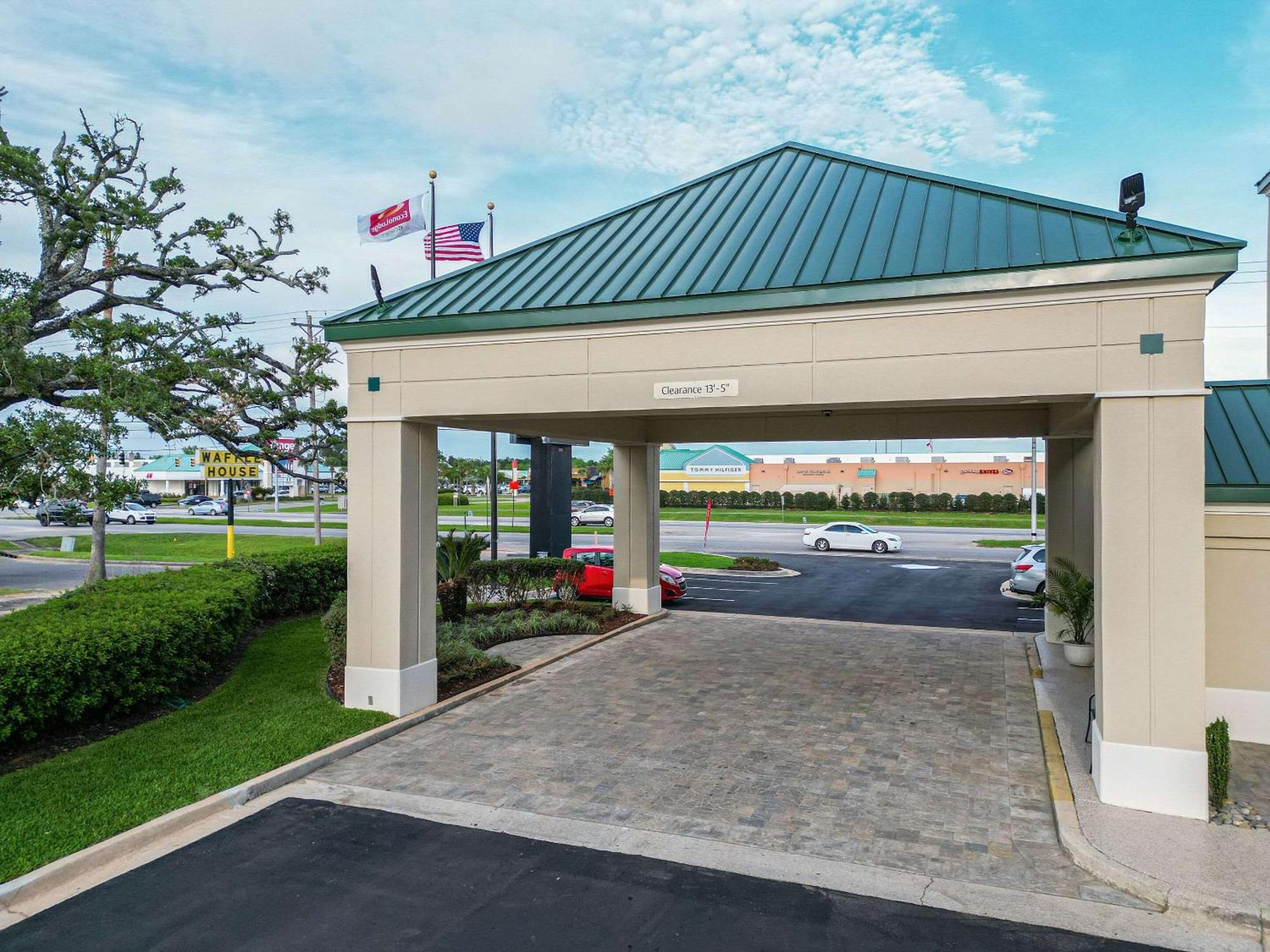 Econo Lodge Inn & Suites Foley-North Gulf Shores ภายนอก รูปภาพ