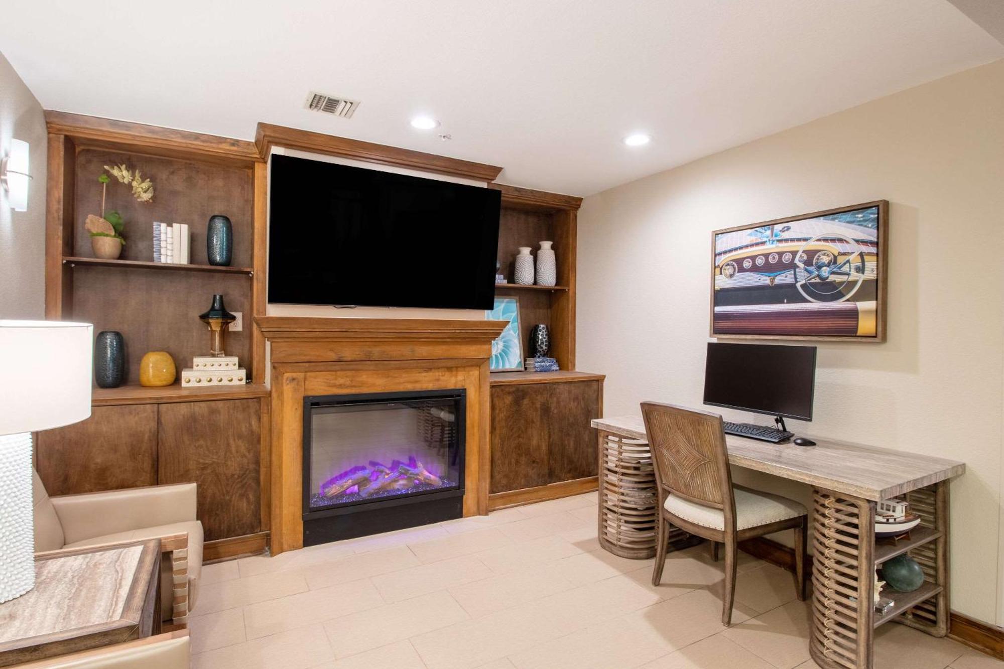 Econo Lodge Inn & Suites Foley-North Gulf Shores ภายนอก รูปภาพ