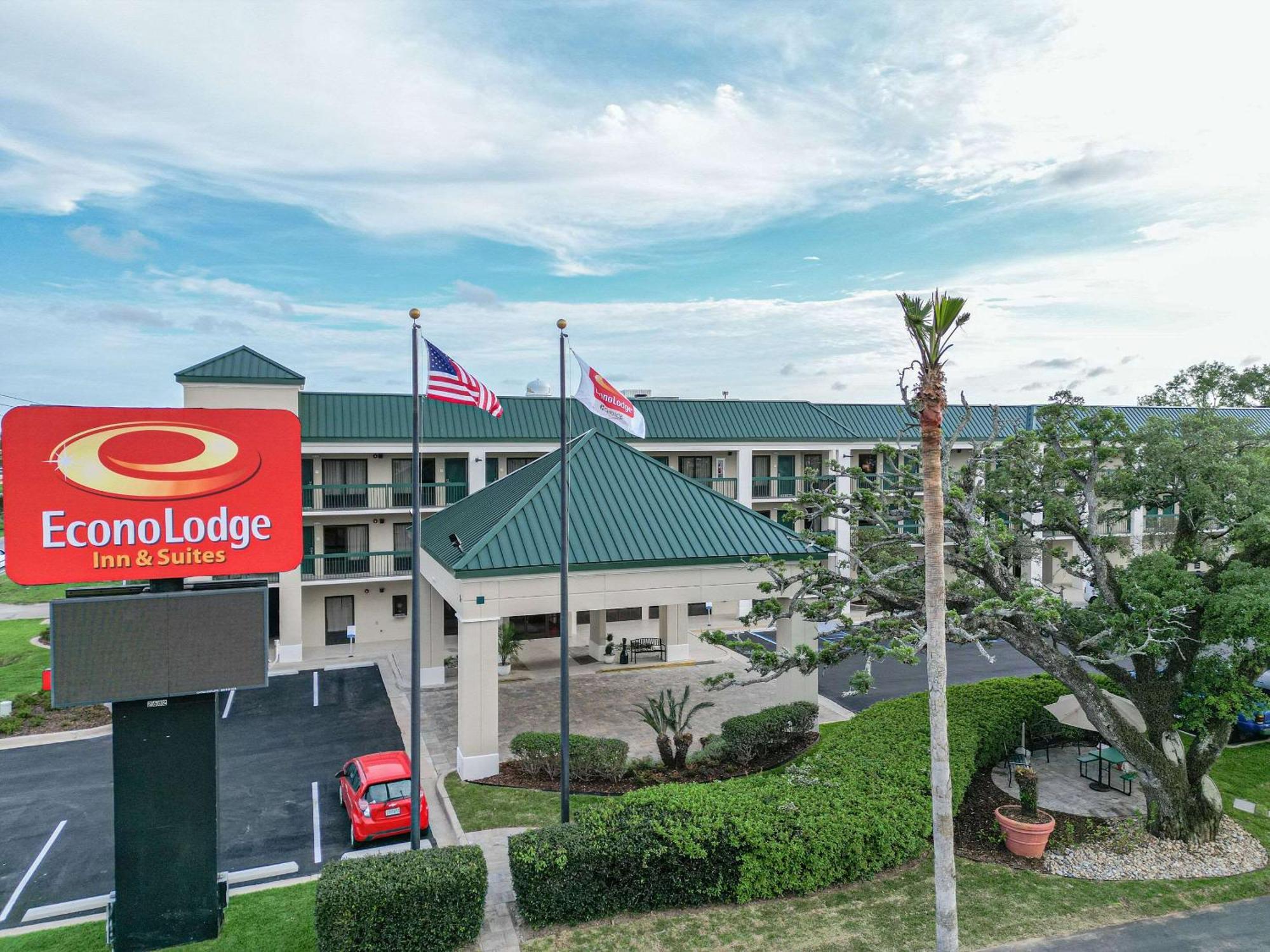 Econo Lodge Inn & Suites Foley-North Gulf Shores ภายนอก รูปภาพ